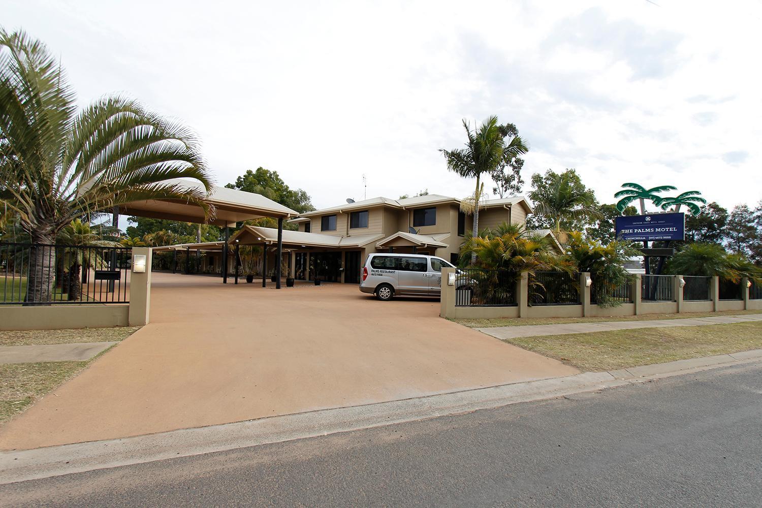The Palms Motel Chinchilla Exterior photo